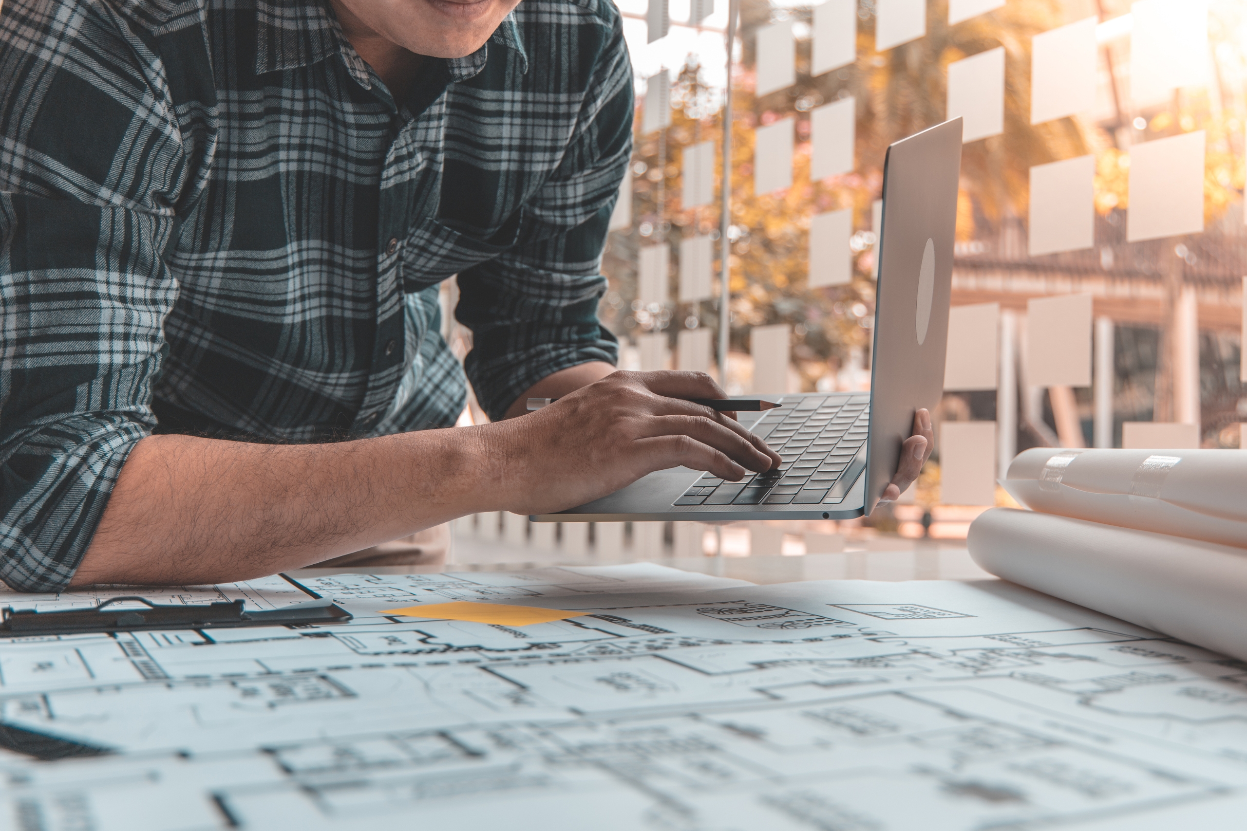 Navigating Construction Challenges in Healthcare Facilities: Tips for Architects and Developers